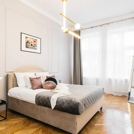 アパート Luna - Loftaffair *