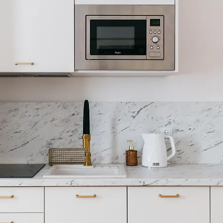 Luna - Loftaffair דירה קרקוב